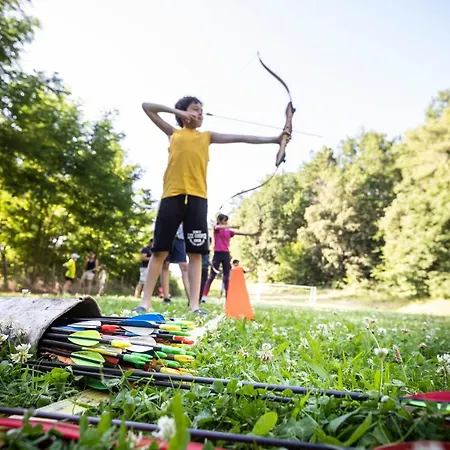 캠프장 Huttopia 4*