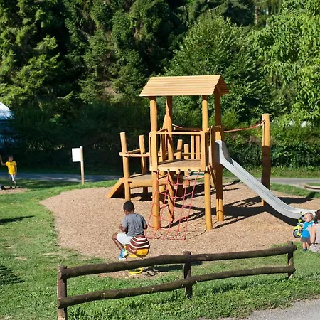 Huttopia Kamp alanı