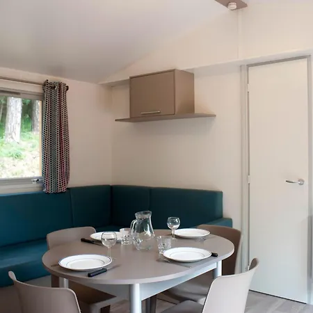 Kamp alanı Huttopia Sarlat-la-Canéda