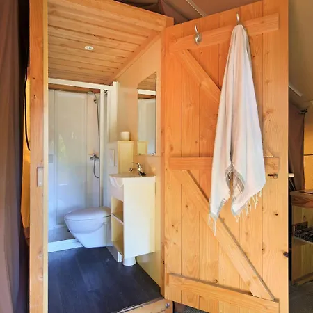 Huttopia Kamp alanı Sarlat-la-Canéda