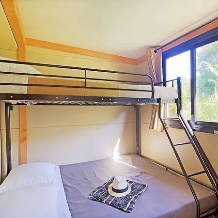 Huttopia Kemping 4*