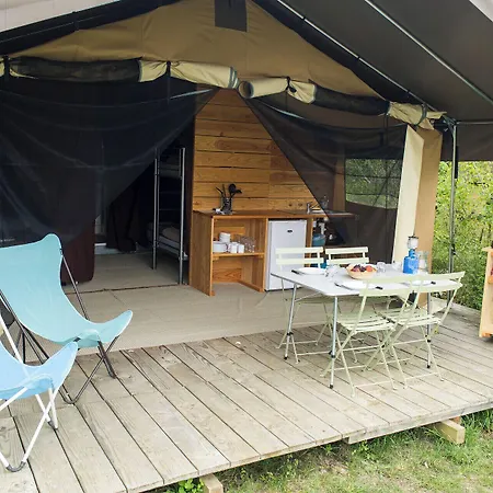 Huttopia Kemping 4*